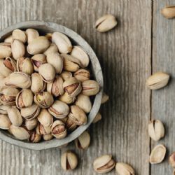 ¿Qué vitaminas tienen los pistaches y para qué sirven? Los beneficios de comer frutos secos